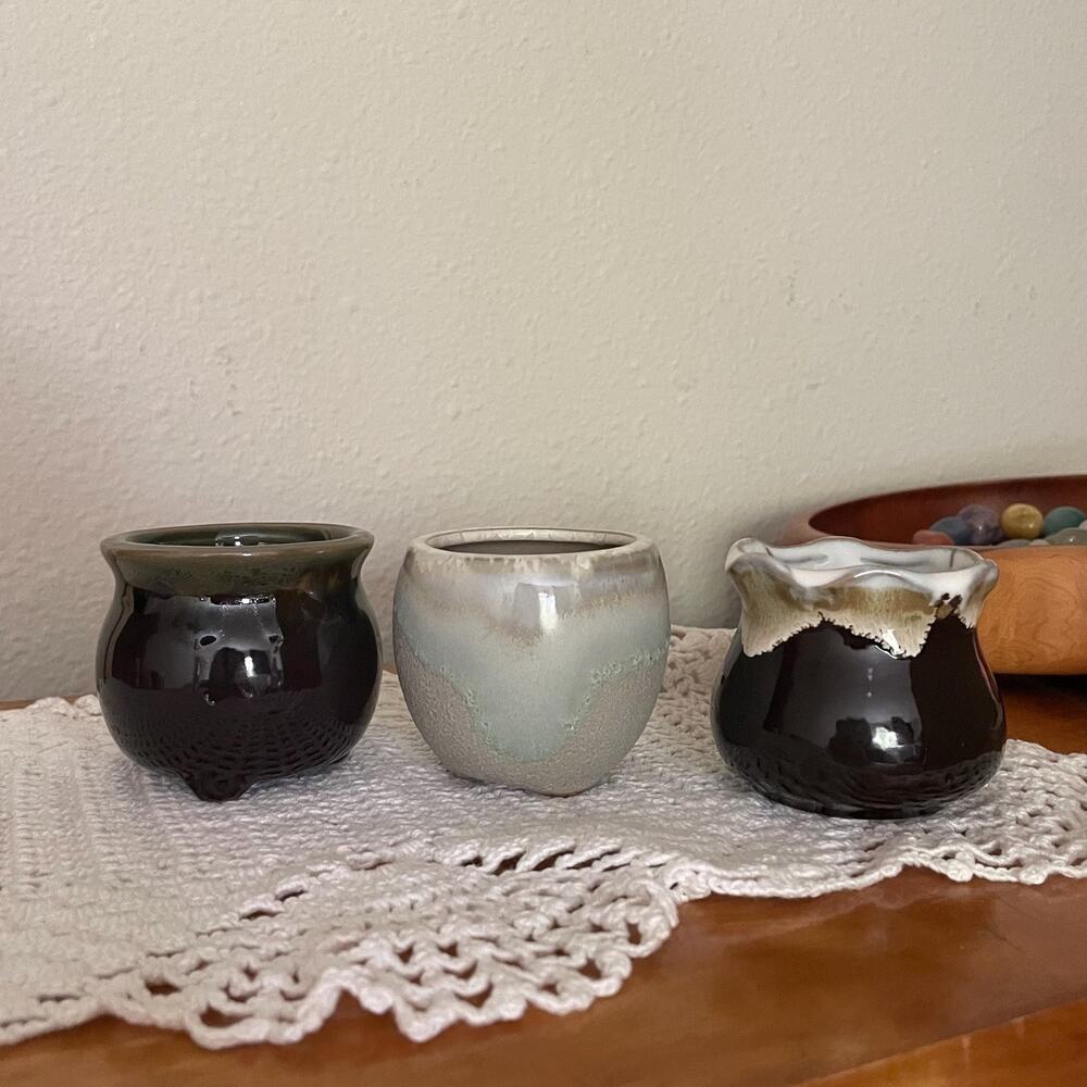 Tiny Ceramic Planter trio - boho mcm pottery small pots